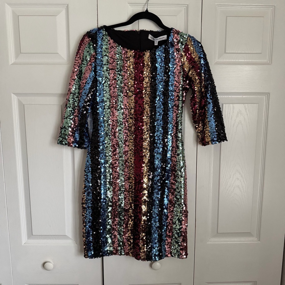 Cupcakes And Cashmere Dress Womens XS Sequin Stripe Sheath Party Mini Rainbow